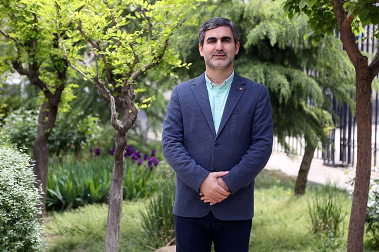 دکتر اسدی فرد